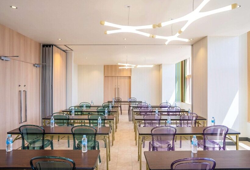 ホテル Ibis Styles Osaka Namba