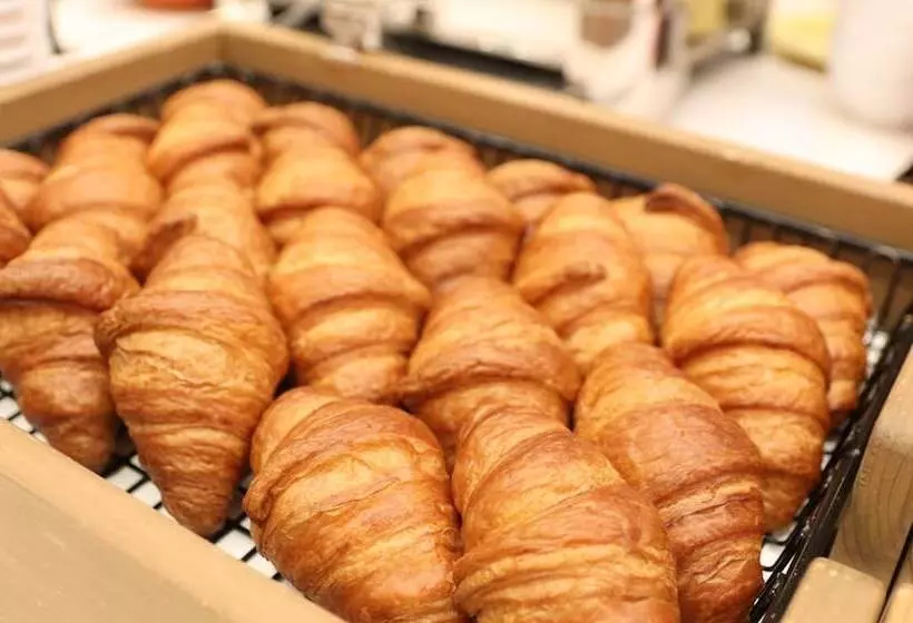 Hotel Ibis Styles Osaka Namba