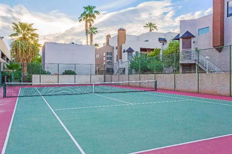 هتل Midtown Garden Inn Phoenix