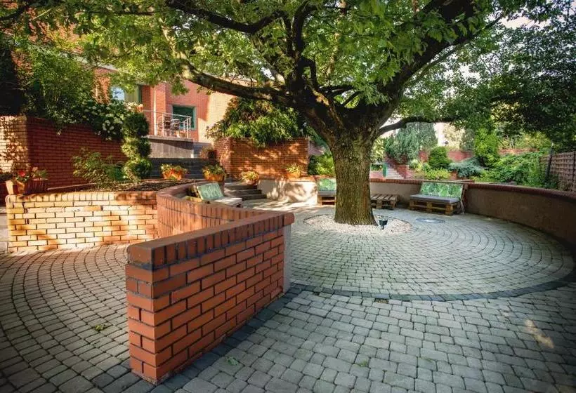 בית מלון כפרי Orient