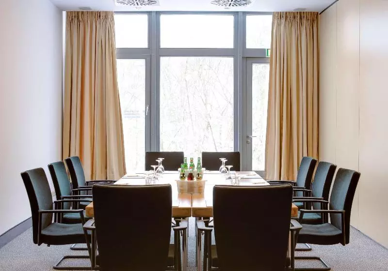 ホテル Park Inn By Radisson Lübeck