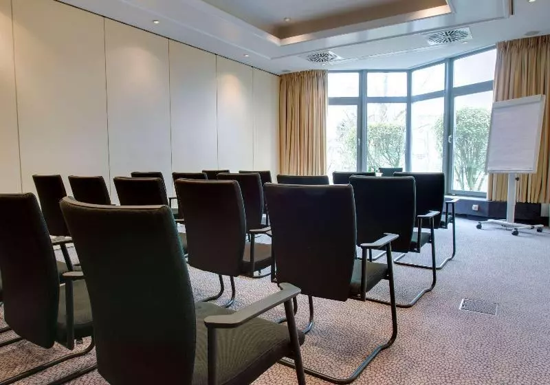 ホテル Park Inn By Radisson Lübeck