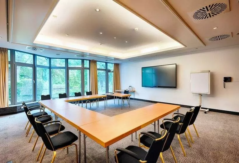 ホテル Park Inn By Radisson Lübeck