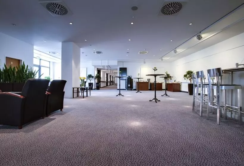 ホテル Park Inn By Radisson Lübeck