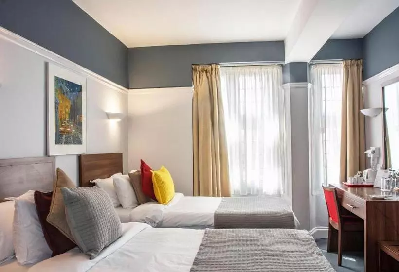 בית מלון כפרי Royal Oxford