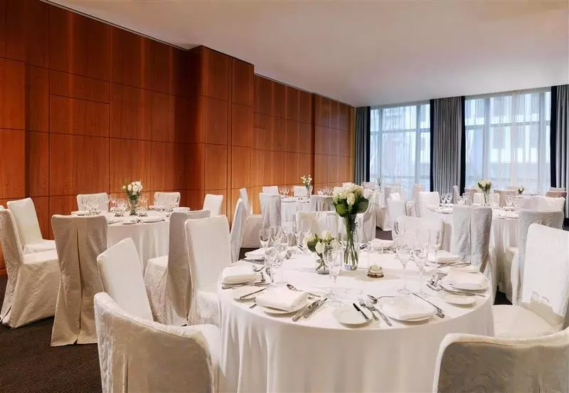 Отель Sheraton Palace  Moscow