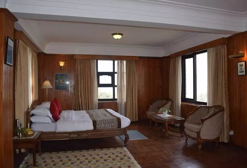 هتل The Fort Resort