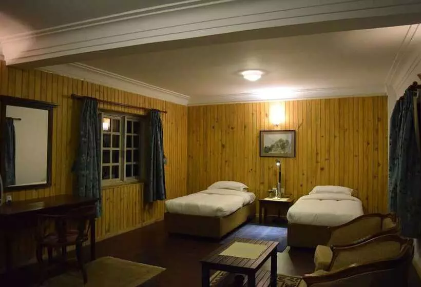 هتل The Fort Resort