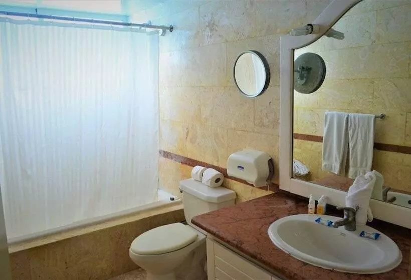 Отель Victorian House