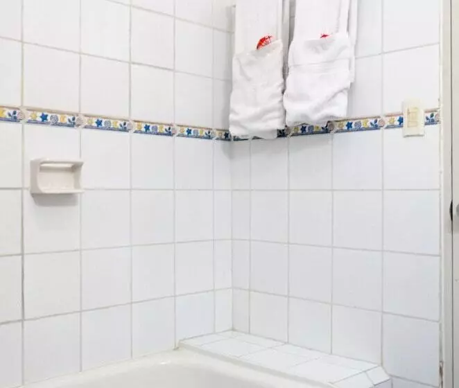 Отель Victorian House