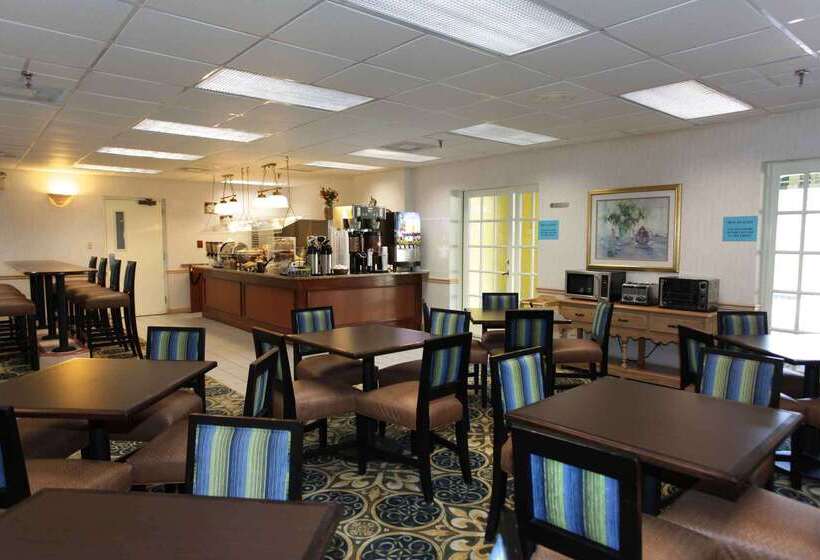 Wyndham Garden Hotel Jacksonville
