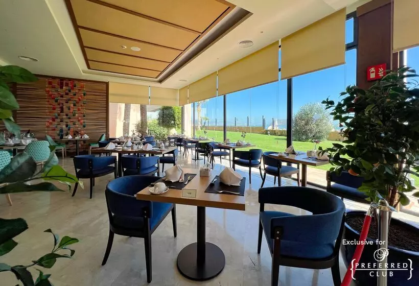 Secrets Bahía Real Resort & Spa - Adults Only