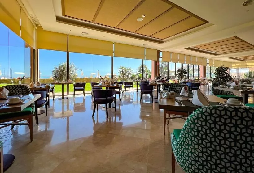 Secrets Bahía Real Resort & Spa - Adults Only