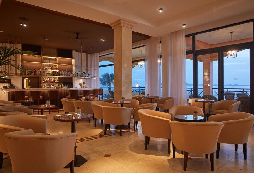 Secrets Bahía Real Resort & Spa - Adults Only