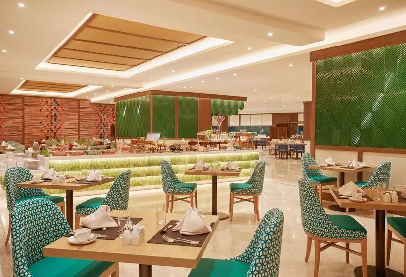 Secrets Bahía Real Resort & Spa - Adults Only