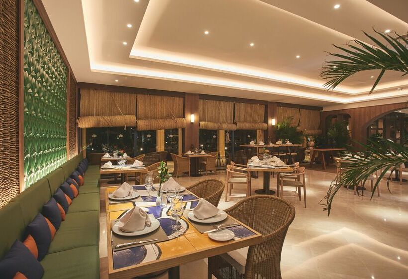 Secrets Bahía Real Resort & Spa - Adults Only