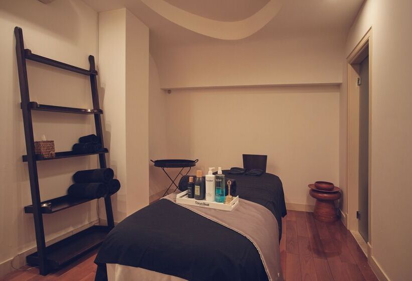 Secrets Bahía Real Resort & Spa - Adults Only