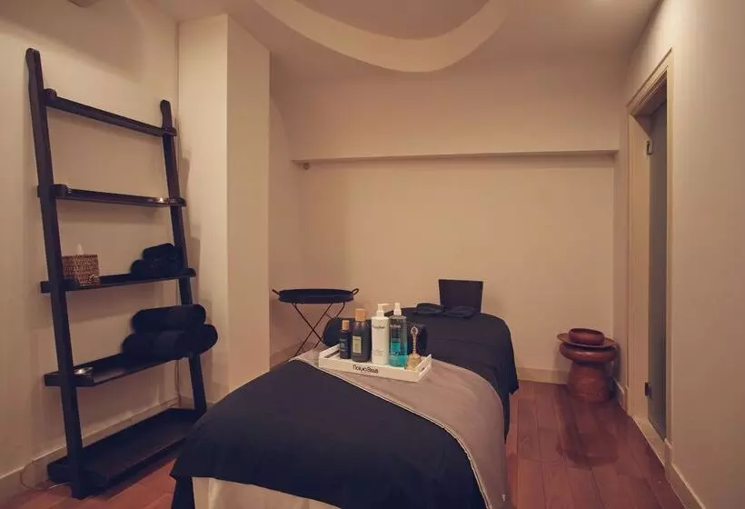 Secrets Bahía Real Resort & Spa - Adults Only