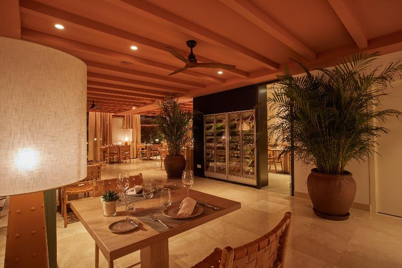 Secrets Bahía Real Resort & Spa - Adults Only