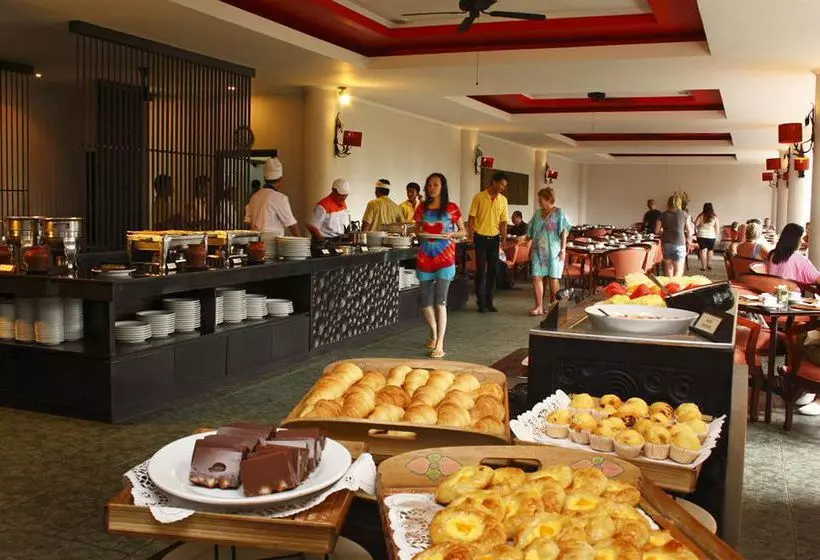 هتل White Rose Kuta Resort Villas & Spa