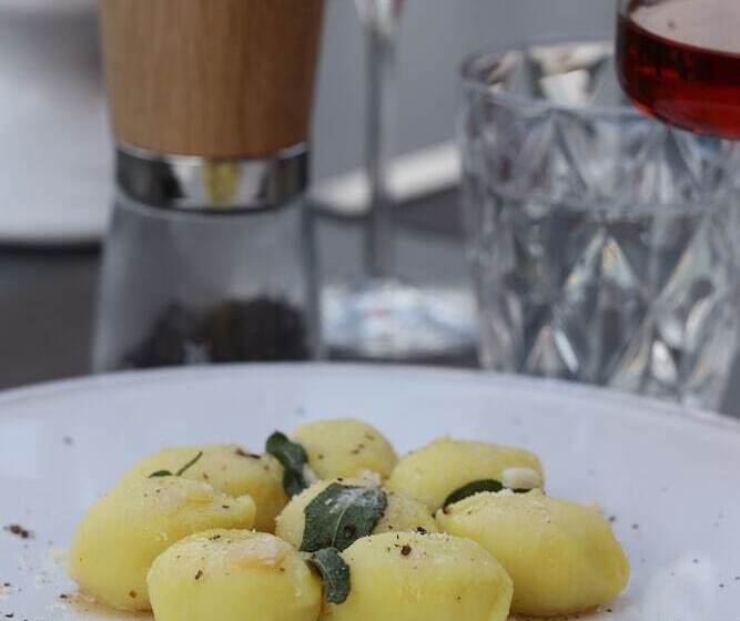 פונדק Villa Mojana Bellagio