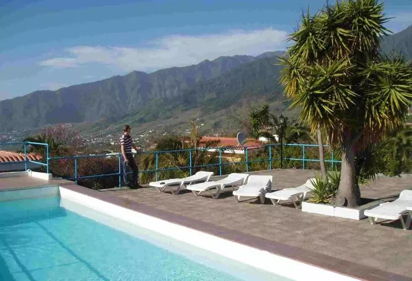 Los Guanches Bungalows