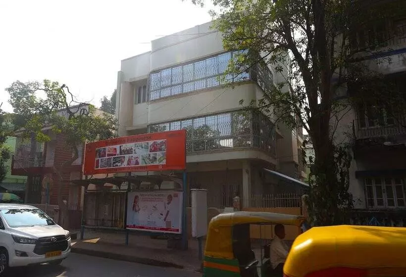 هتل Aakash Bika Guest House By Oyo Rooms