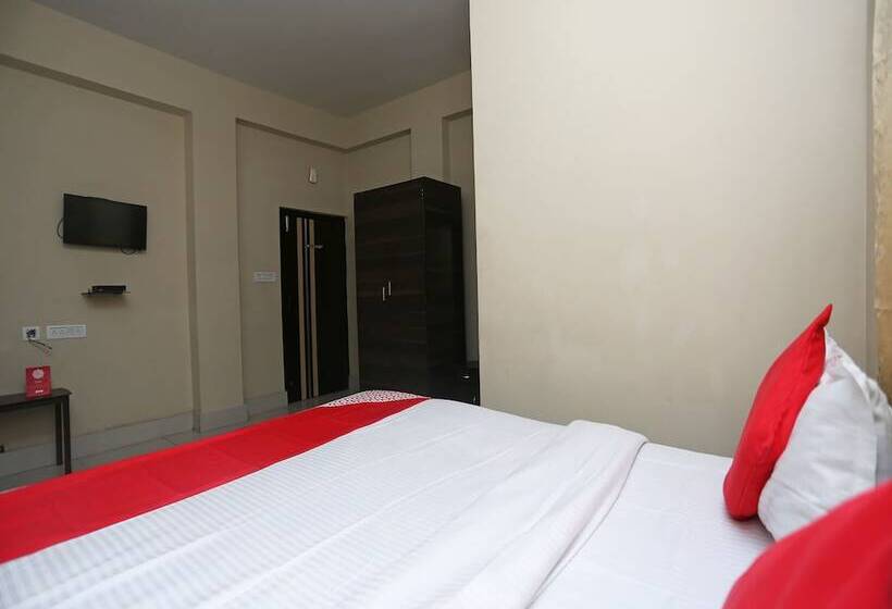 בית מלון כפרי Aakash Bika Guest House By Oyo Rooms