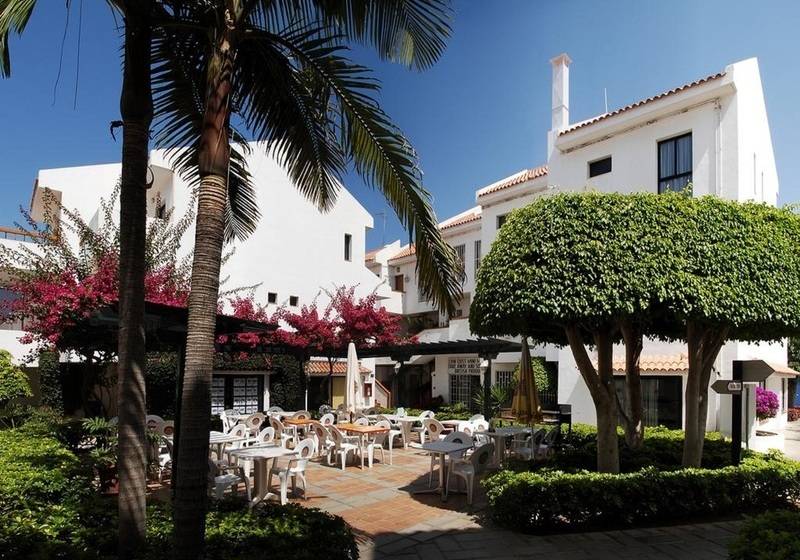 Apartamentos Hg Cristian Sur