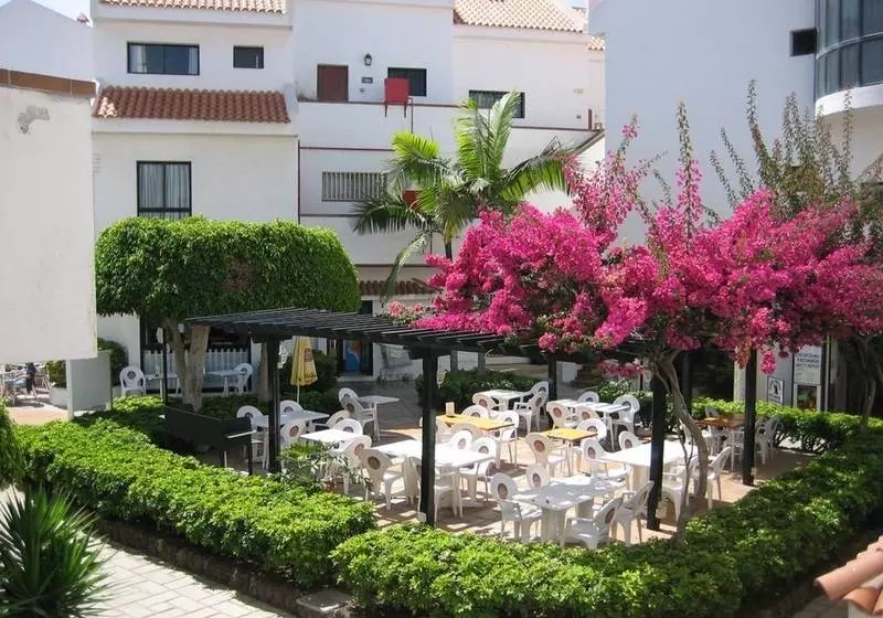 Apartamentos Hg Cristian Sur