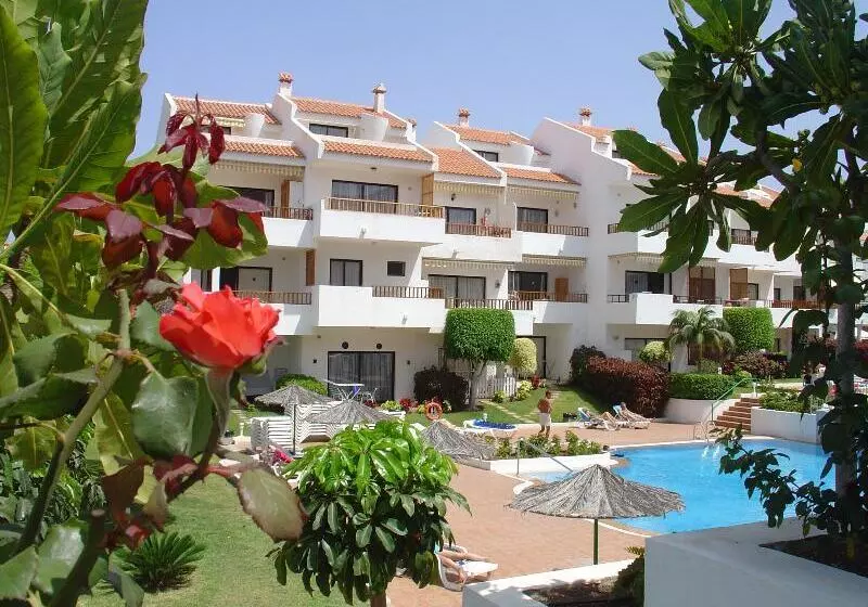 Apartamentos Hg Cristian Sur