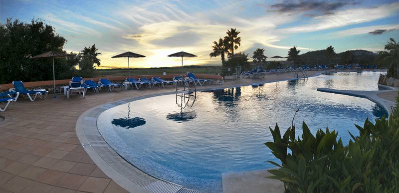 Apartamentos Mar Blau