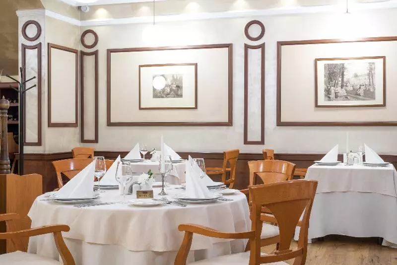 酒店 Downtown   Top Location In The Heart Of Sofia City