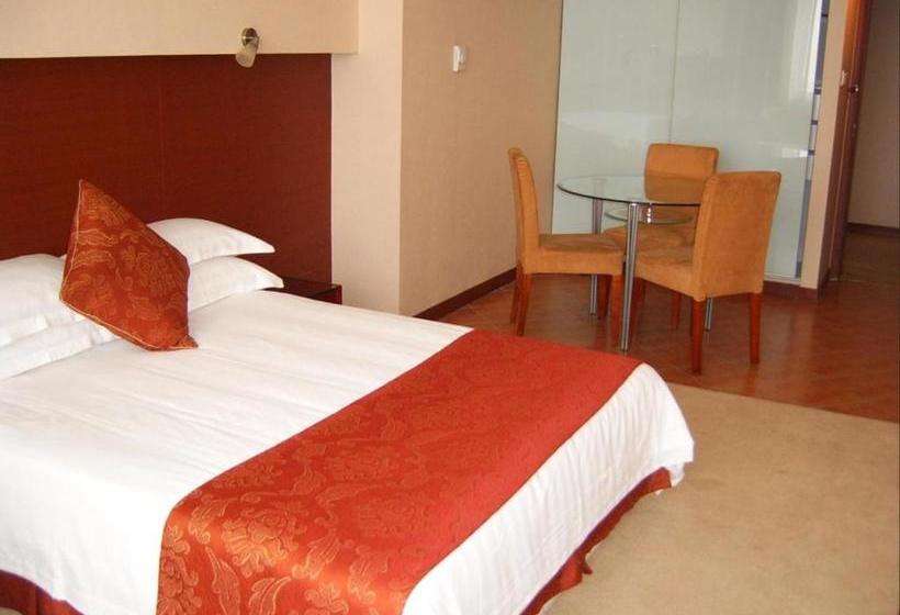 בית מלון כפרי Garden International