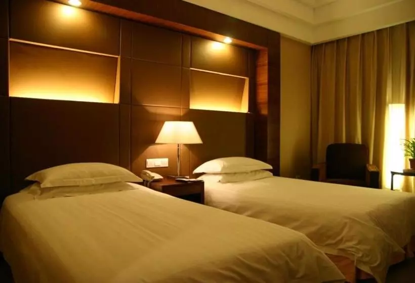 호텔 Garden International