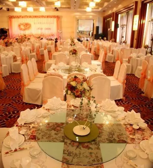 호텔 Garden International