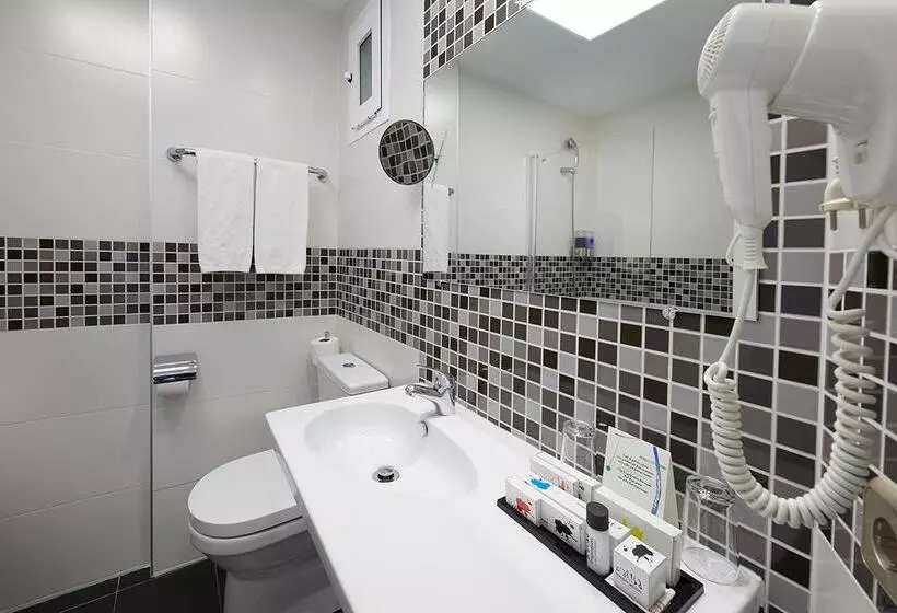 فندق Joan Miro Museum