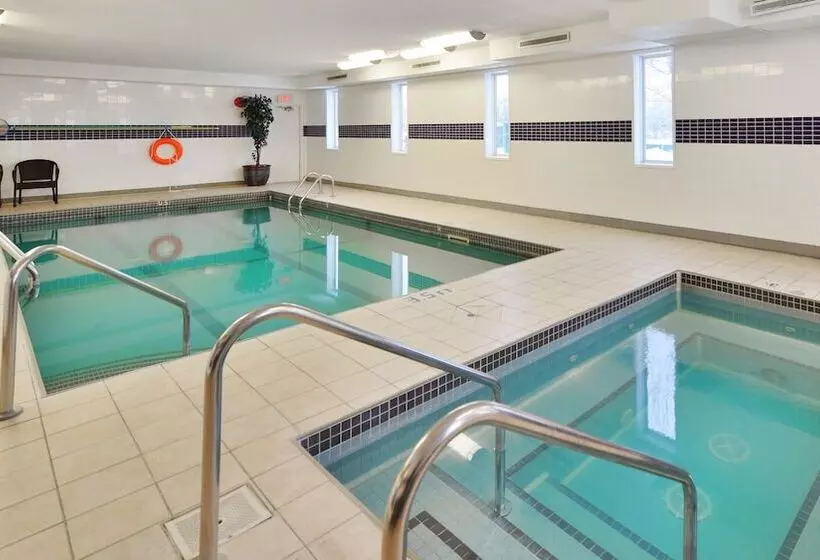 酒店 Prestige Inn Golden