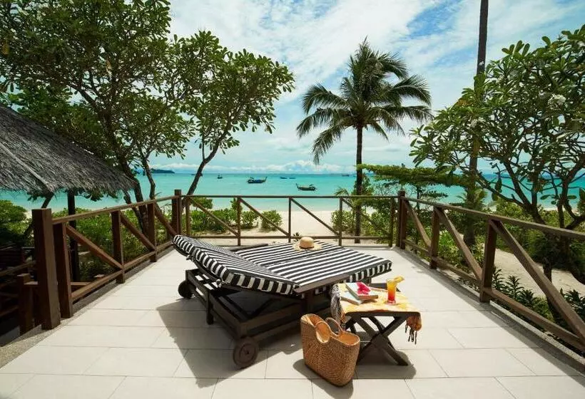 בית מלון כפרי Saii Phi Phi Island Village