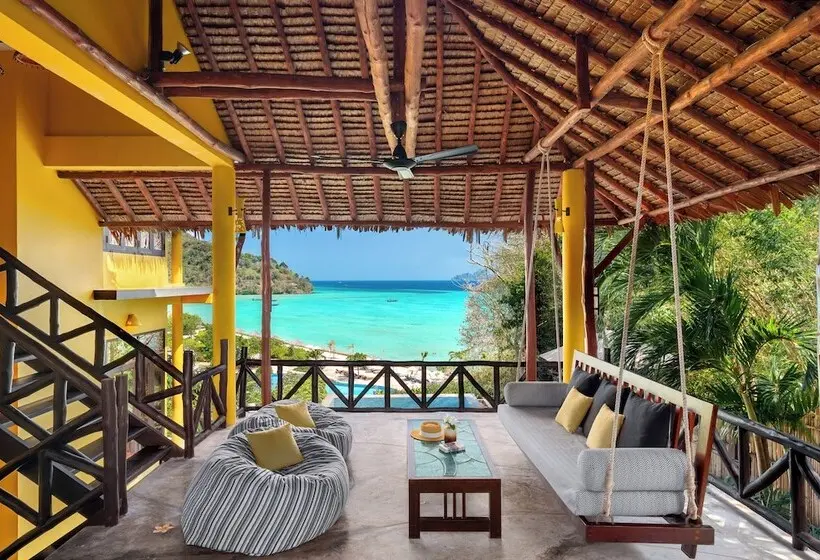 Hotelli Saii Phi Phi Island Village