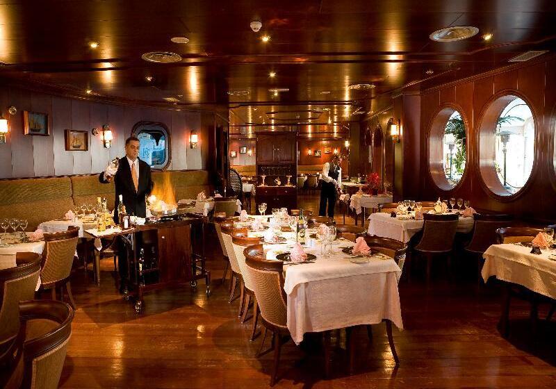 هتل San Agustin Beach Club