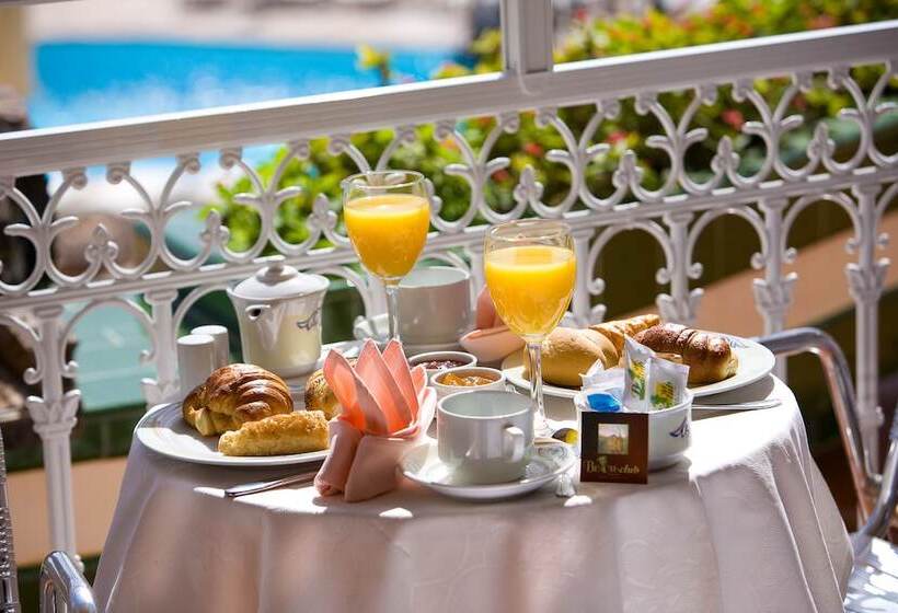 هتل San Agustin Beach Club