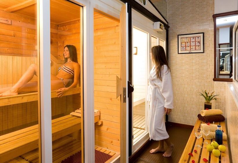 هتل San Agustin Beach Club