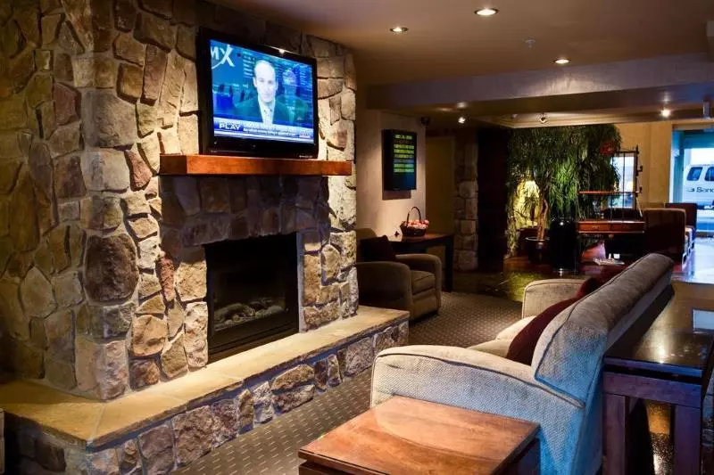 Sandman Hotel Calgary Airport