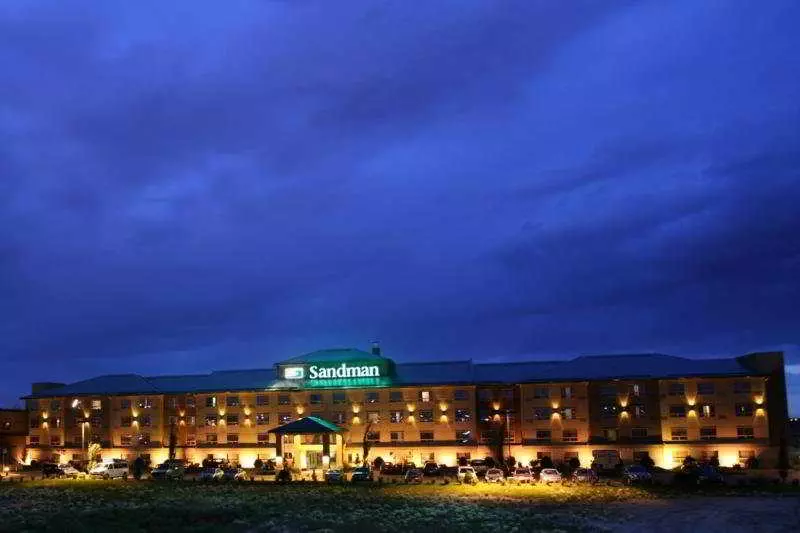 Sandman Hotel Calgary Airport