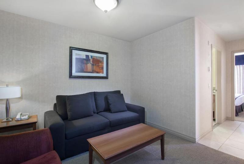 Sandman Hotel Calgary Airport