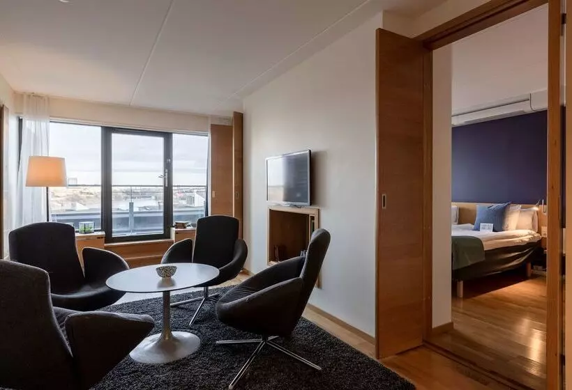 酒店 Scandic Alvik