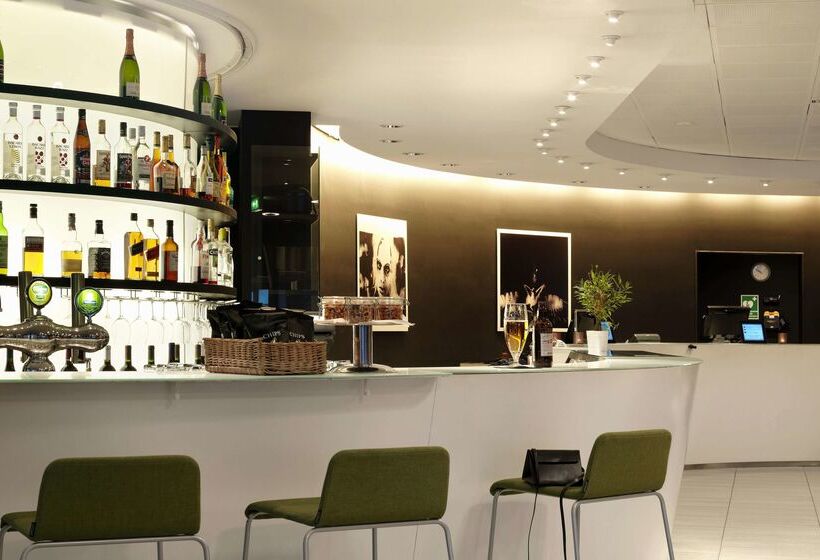 هتل Scandic Alvik