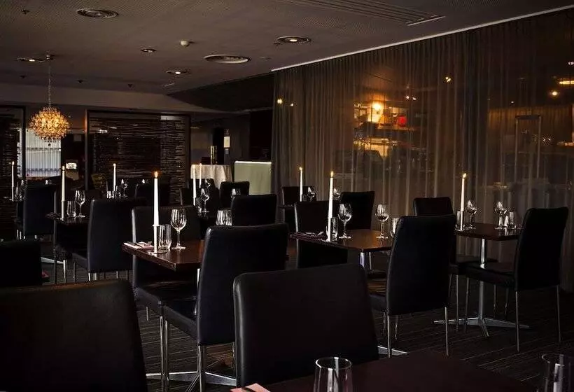 酒店 Scandic Alvik