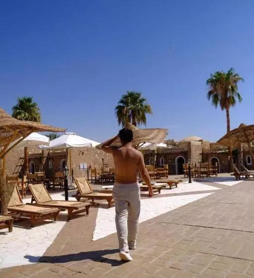 בית מלון כפרי Seti Abu Simbel Lake Resort